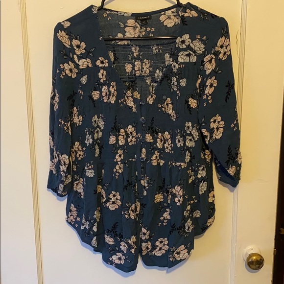 torrid Tops - Torrid floral button up blouse